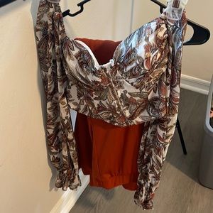 Top and bottom set size medium
